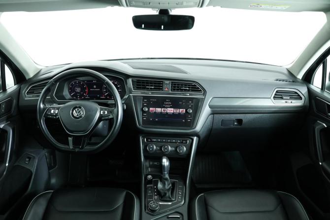 Volkswagen Tiguan II с пробегом 2018 года, цена 2 730 000 рублей, 134690 км, внедорожник, Автокод Объявления