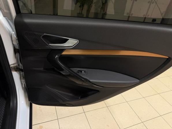 Lada (ВАЗ) Vesta I Рестайлинг (NG) с пробегом 2023 года, цена 1 330 000 рублей, 35304 км, седан, Автокод Объявления