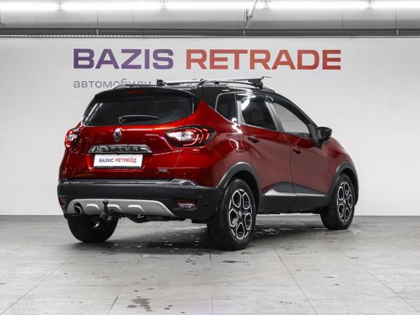 Renault Kaptur I Рестайлинг с пробегом 2021 года, цена 1 369 000 рублей, 196090 км, внедорожник, Автокод Объявления