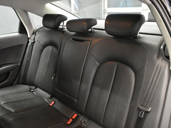 Audi A6 IV (C7) Рестайлинг с пробегом 2015 года, цена 1 520 000 рублей, 262000 км, седан, Автокод Объявления