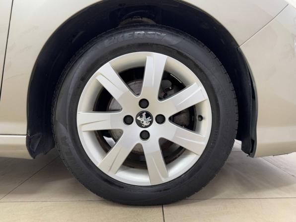 Peugeot 308 I Рестайлинг с пробегом 2013 года, цена 610 000 рублей, 181040 км, хэтчбек, Автокод Объявления