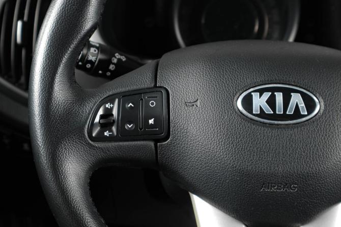 Kia Sportage III с пробегом 2013 года, цена 1 459 000 рублей, 195600 км, внедорожник, Автокод Объявления