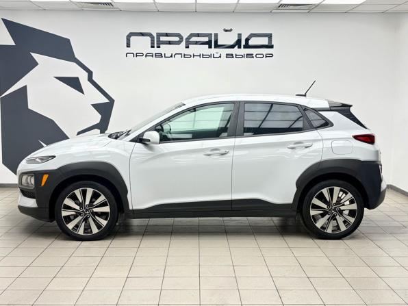 Hyundai Kona I с пробегом 2018 года, цена 1 579 000 рублей, 69056 км, внедорожник, Автокод Объявления