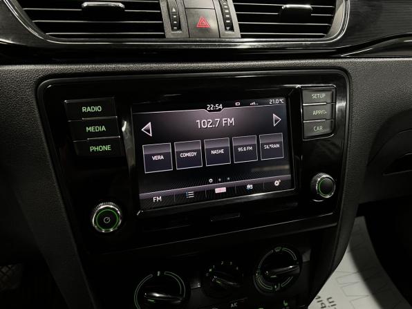 Skoda Rapid I Рестайлинг с пробегом 2017 года, цена 1 275 000 рублей, 139301 км, лифтбек, Автокод Объявления