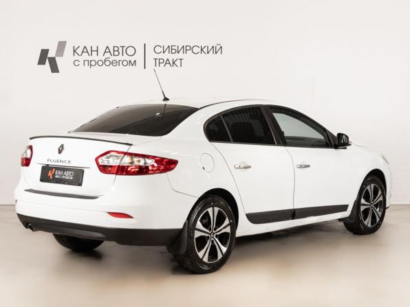 Renault Fluence I Рестайлинг с пробегом 2014 года, цена 725 800 рублей, 174408 км, седан, Автокод Объявления