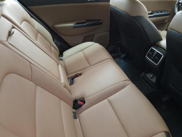 Kia Sportage IV Рестайлинг с пробегом 2019 года, цена 2 549 000 рублей, 63500 км, внедорожник, Автокод Объявления