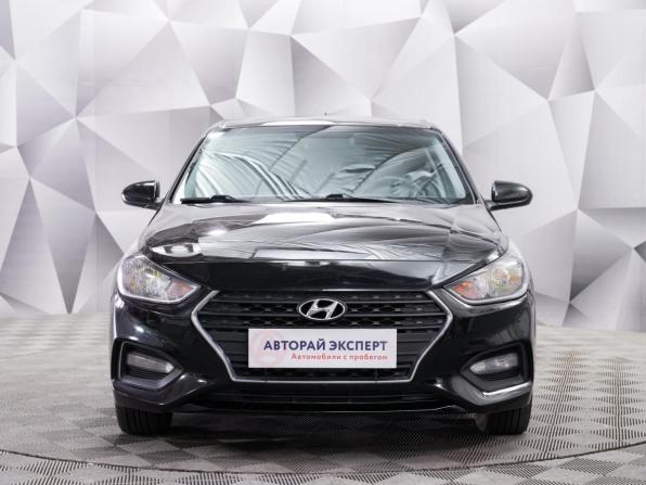 Hyundai Solaris II с пробегом 2018 года, цена 1 080 000 рублей, 160500 км, седан, Автокод Объявления