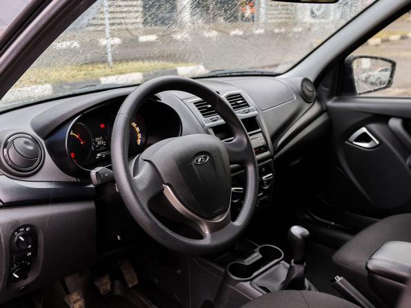 Lada (ВАЗ) Granta I Рестайлинг с пробегом 2023 года, цена 695 000 рублей, 37016 км, лифтбек, Автокод Объявления