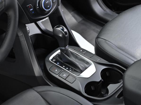 Hyundai Santa Fe III Рестайлинг с пробегом 2016 года, цена 1 699 000 рублей, 103000 км, внедорожник, Автокод Объявления