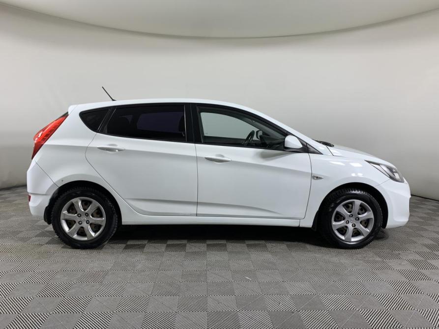 Hyundai Solaris I Москва  - изображение 4