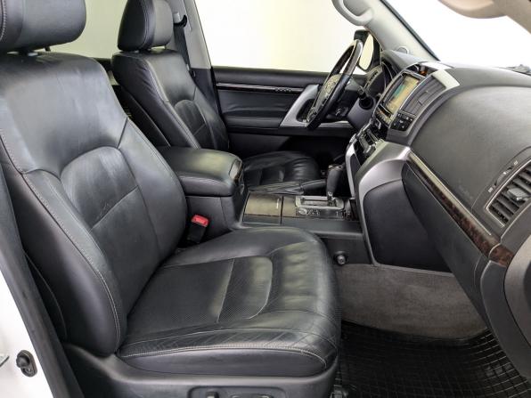 Toyota Land Cruiser 200 Series Рестайлинг 1 с пробегом 2014 года, цена 3 853 000 рублей, 243989 км, внедорожник, Автокод Объявления