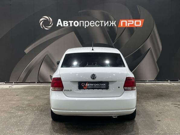 Volkswagen Polo V с пробегом 2013 года, цена 875 000 рублей, 85886 км, седан, Автокод Объявления
