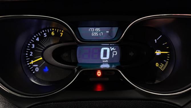 Renault Kaptur I с пробегом 2016 года, цена 1 315 000 рублей, 173195 км, внедорожник, Автокод Объявления