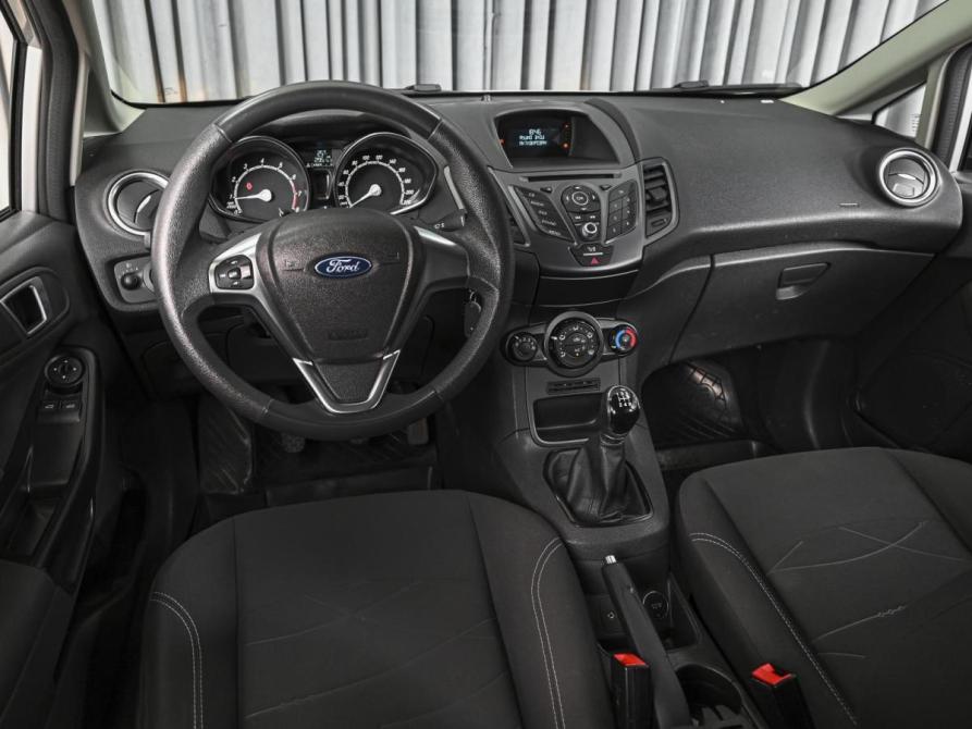 Ford Fiesta Mk6 Рестайлинг Ставрополь  - изображение 6