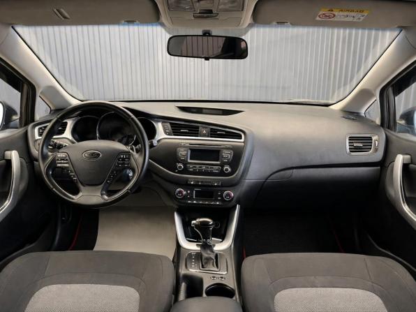 Kia Ceed II Рестайлинг с пробегом 2017 года, цена 1 277 000 рублей, 147327 км, универсал, Автокод Объявления