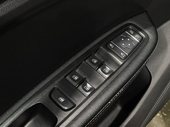 Renault Arkana I с пробегом 2019 года, цена 1 380 000 рублей, 145646 км, внедорожник, Автокод Объявления
