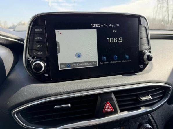 Hyundai Santa Fe IV с пробегом 2018 года, цена 2 810 000 рублей, 84120 км, внедорожник, Автокод Объявления