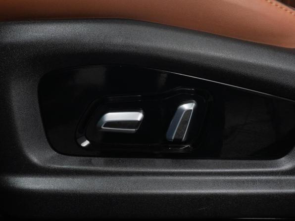 Omoda C5 I с пробегом 2023 года, цена 1 999 000 рублей, 43931 км, внедорожник, Автокод Объявления