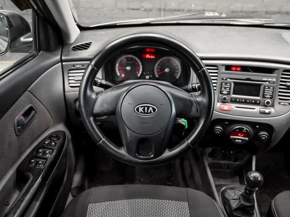 Kia Rio II Рестайлинг с пробегом 2010 года, цена 450 000 рублей, 243129 км, седан, Автокод Объявления