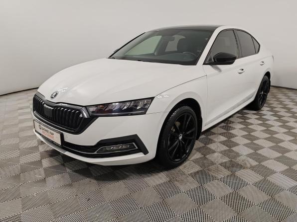 Skoda Octavia IV (A8) с пробегом 2022 года, цена 2 349 000 рублей, 101672 км, лифтбек, Автокод Объявления