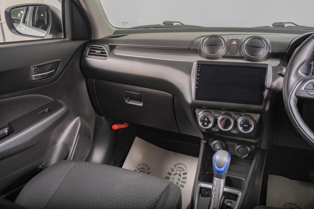Suzuki Swift V Томск  - изображение 12