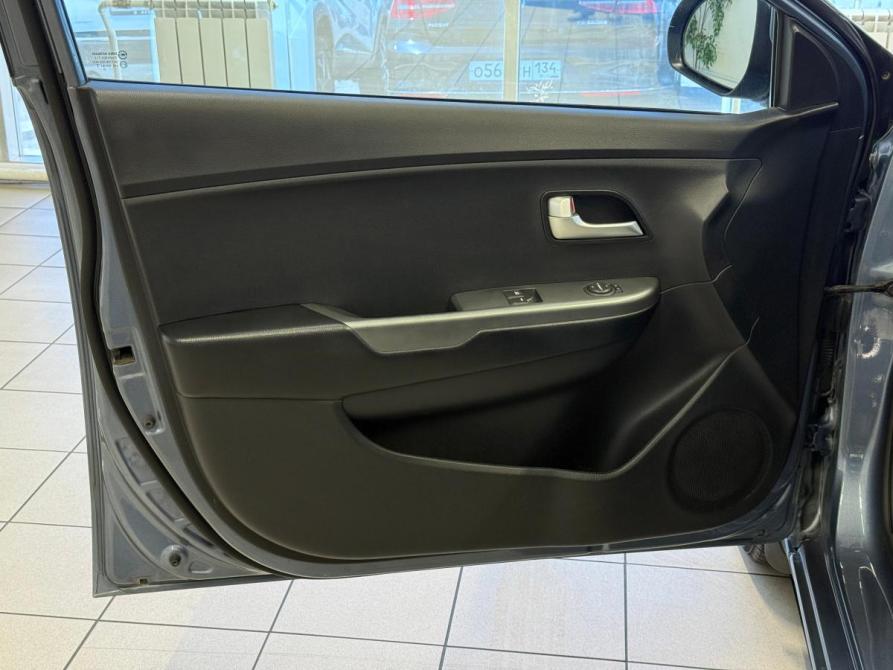 Kia Rio III Волгоград  - изображение 14