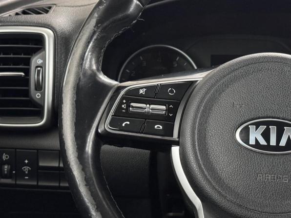 Kia Sportage IV Рестайлинг с пробегом 2019 года, цена 1 775 000 рублей, 202430 км, внедорожник, Автокод Объявления