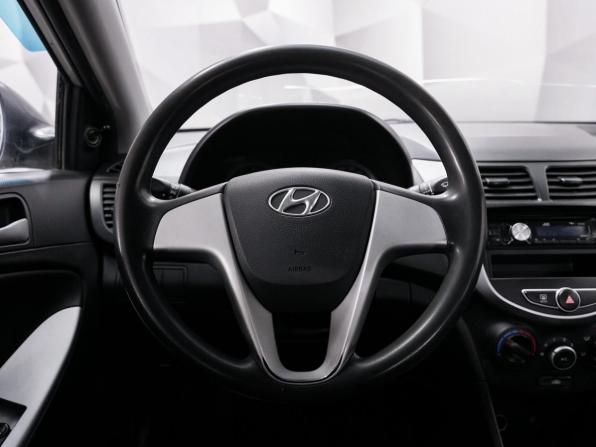 Hyundai Solaris I с пробегом 2014 года, цена 818 000 рублей, 151100 км, седан, Автокод Объявления