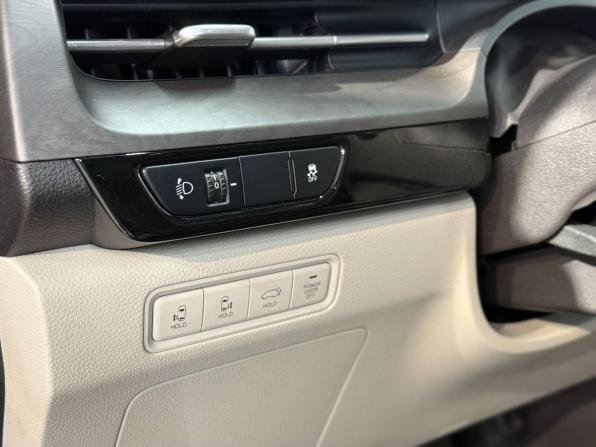 Kia Carnival IV с пробегом 2021 года, цена 3 990 000 рублей, 131234 км, минивэн, Автокод Объявления