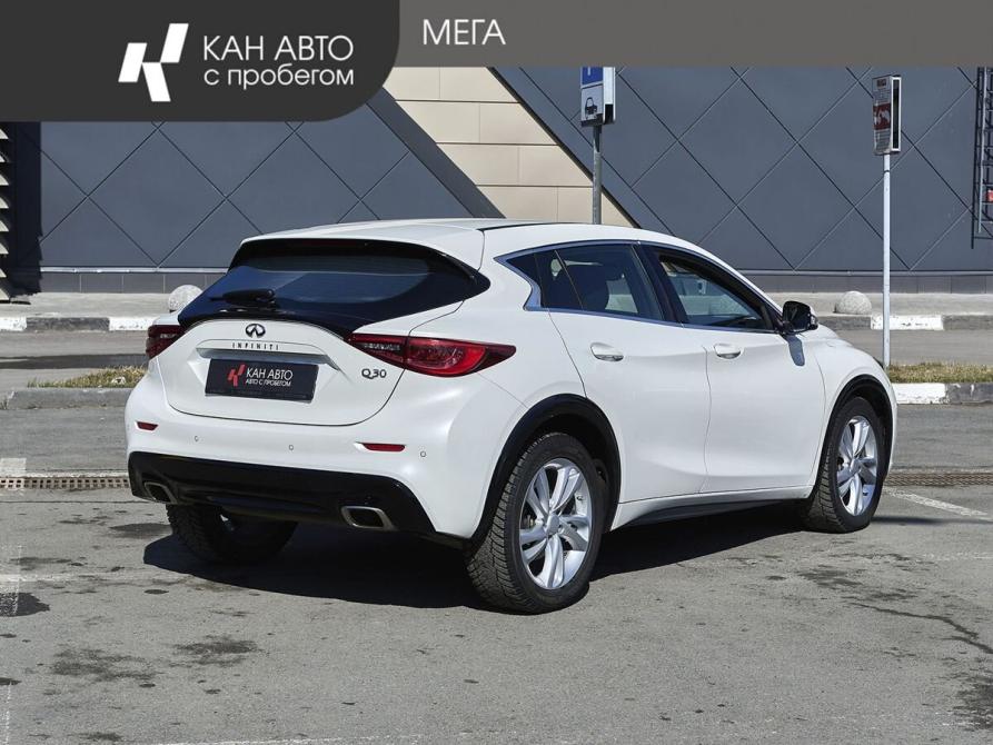 Infiniti Q30 Казань  - изображение 2