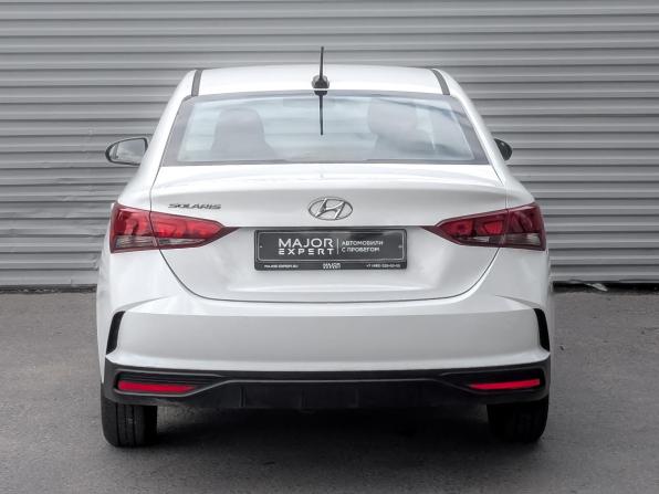 Hyundai Solaris II Рестайлинг с пробегом 2022 года, цена 1 625 000 рублей, 87026 км, седан, Автокод Объявления