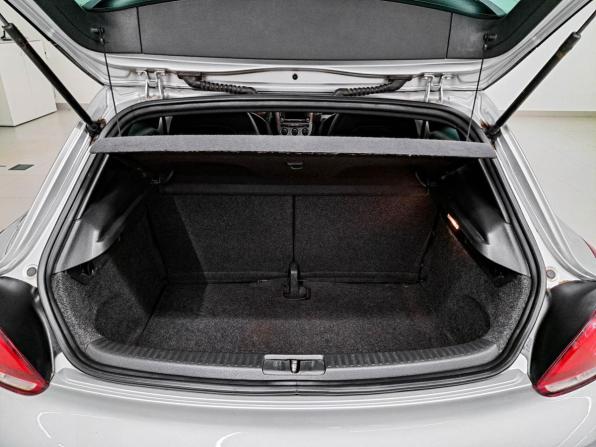 Volkswagen Scirocco III с пробегом 2008 года, цена 800 000 рублей, 281921 км, хэтчбек, Автокод Объявления