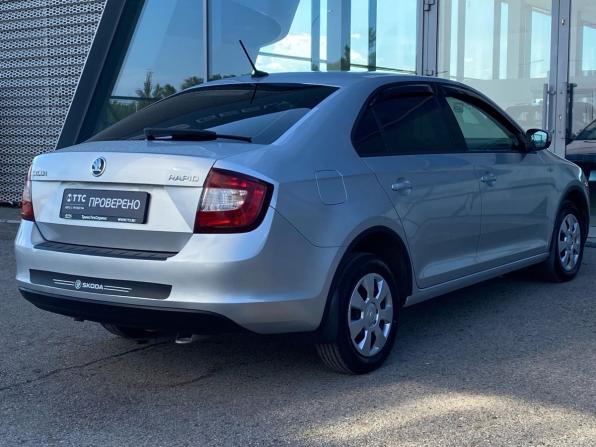 Skoda Rapid I Рестайлинг с пробегом 2019 года, цена 1 380 000 рублей, 88300 км, лифтбек, Автокод Объявления