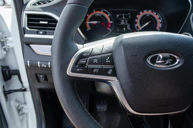 Lada (ВАЗ) Vesta I Рестайлинг (NG) с пробегом 2025 года, цена 1 550 000 рублей, 11000 км, седан, Автокод Объявления