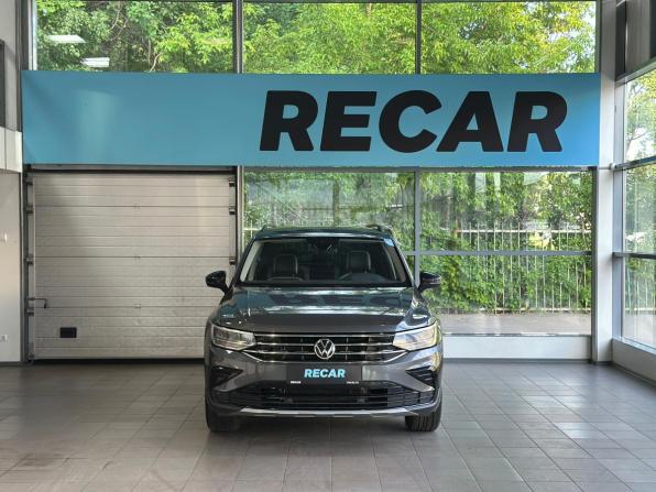 Volkswagen Tiguan II Рестайлинг с пробегом 2022 года, цена 3 460 000 рублей, 49011 км, внедорожник, Автокод Объявления