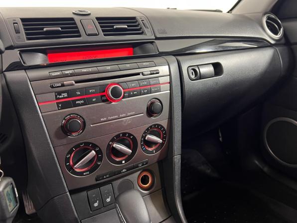 Mazda 3 I (BK) Рестайлинг с пробегом 2007 года, цена 597 000 рублей, 185959 км, седан, Автокод Объявления