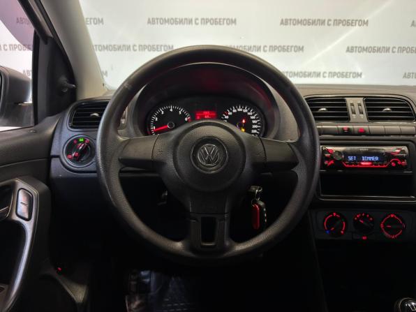 Volkswagen Polo V с пробегом 2012 года, цена 559 000 рублей, 204000 км, седан, Автокод Объявления