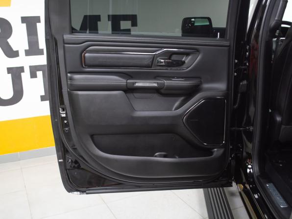 Ram 1500 V с пробегом 2022 года, цена 8 699 000 рублей, 8186 км, offers.body_type.unknown, Автокод Объявления