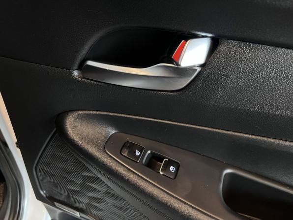 Hyundai Santa Fe IV Рестайлинг с пробегом 2021 года, цена 3 650 000 рублей, 87600 км, внедорожник, Автокод Объявления