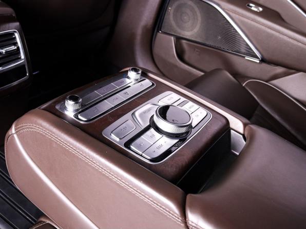 Kia K900 II с пробегом 2019 года, цена 2 389 000 рублей, 257000 км, седан, Автокод Объявления