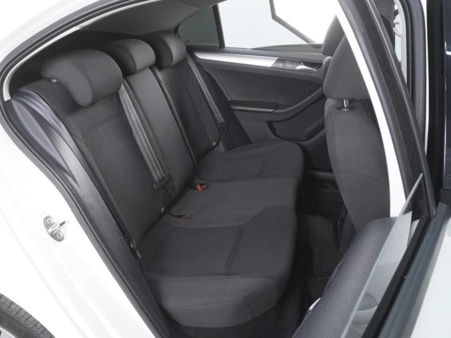 Volkswagen Jetta VI Рестайлинг Ростов-на-Дону  - изображение 7