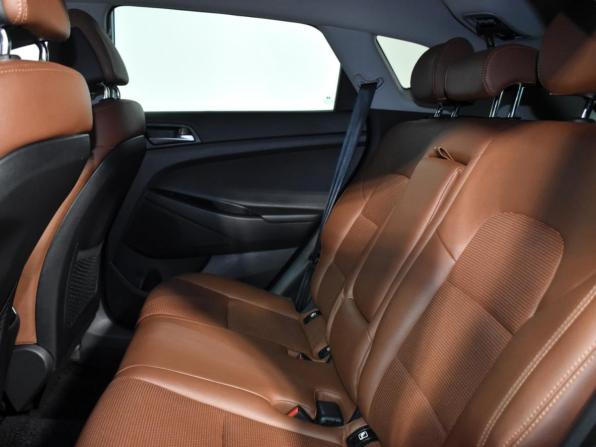 Hyundai Tucson III с пробегом 2018 года, цена 1 949 000 рублей, 130000 км, внедорожник, Автокод Объявления