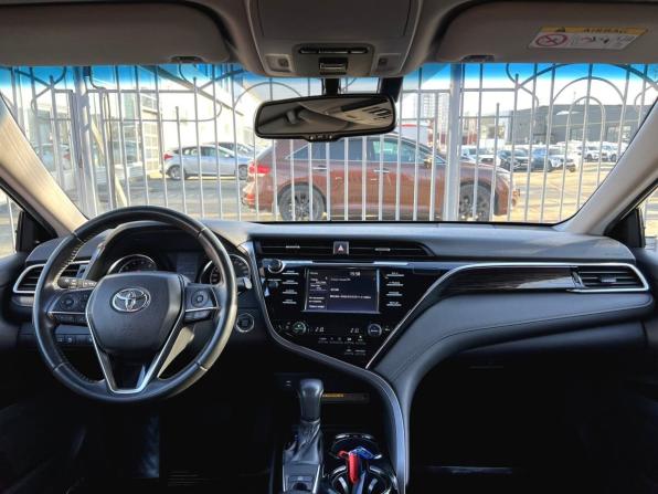 Toyota Camry VIII (XV70) с пробегом 2018 года, цена 2 550 000 рублей, 113506 км, седан, Автокод Объявления