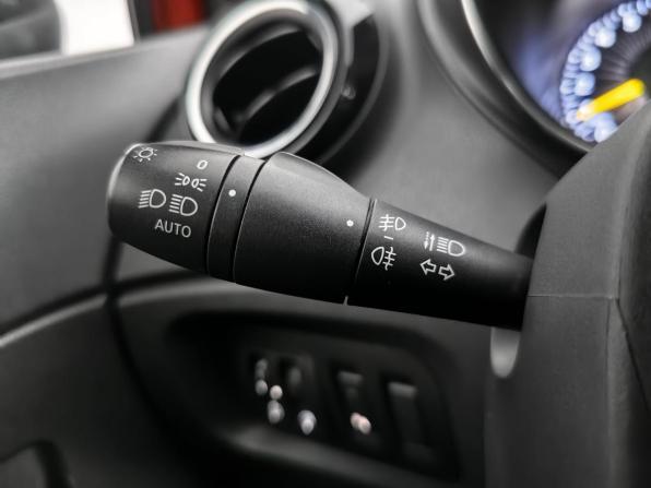 Renault Kaptur I с пробегом 2016 года, цена 995 000 рублей, 190158 км, внедорожник, Автокод Объявления