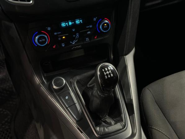 Ford Focus III Рестайлинг с пробегом 2018 года, цена 1 167 000 рублей, 110853 км, седан, Автокод Объявления