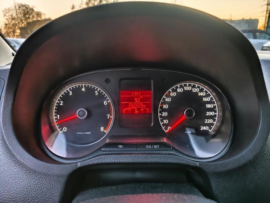Volkswagen Polo V Санкт-Петербург  - изображение 10