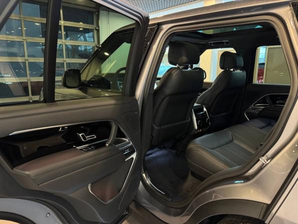 Land Rover Range Rover V с пробегом 2025 года, цена 21 450 000 рублей, 324 км, внедорожник, Автокод Объявления