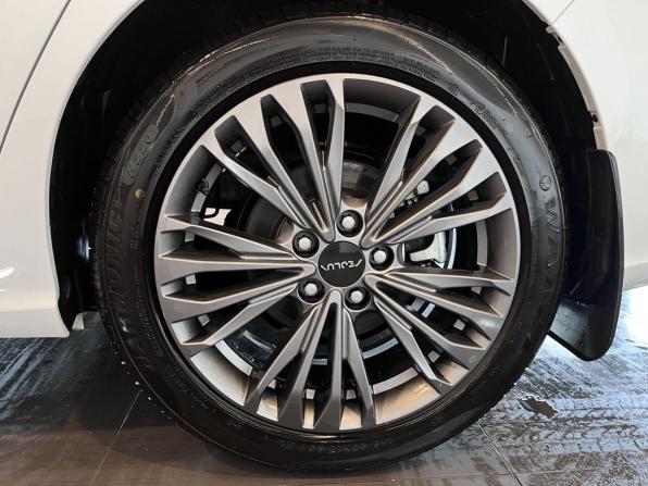 Dongfeng Shine Max с пробегом 2023 года, цена 2 338 000 рублей, 4504 км, седан, Автокод Объявления