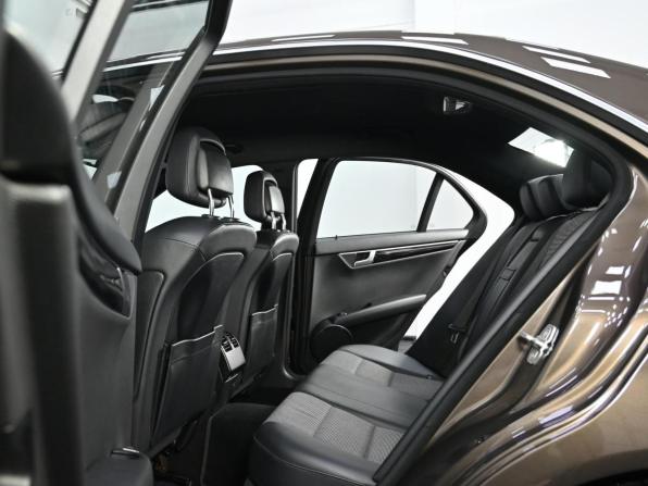 Mercedes-Benz C-Класс III (W204) Рестайлинг с пробегом 2013 года, цена 1 249 000 рублей, 250000 км, седан, Автокод Объявления