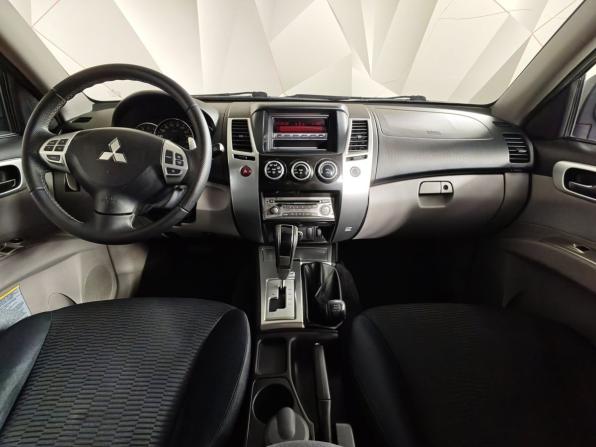 Mitsubishi Pajero Sport II Рестайлинг с пробегом 2013 года, цена 1 695 000 рублей, 238002 км, внедорожник, Автокод Объявления